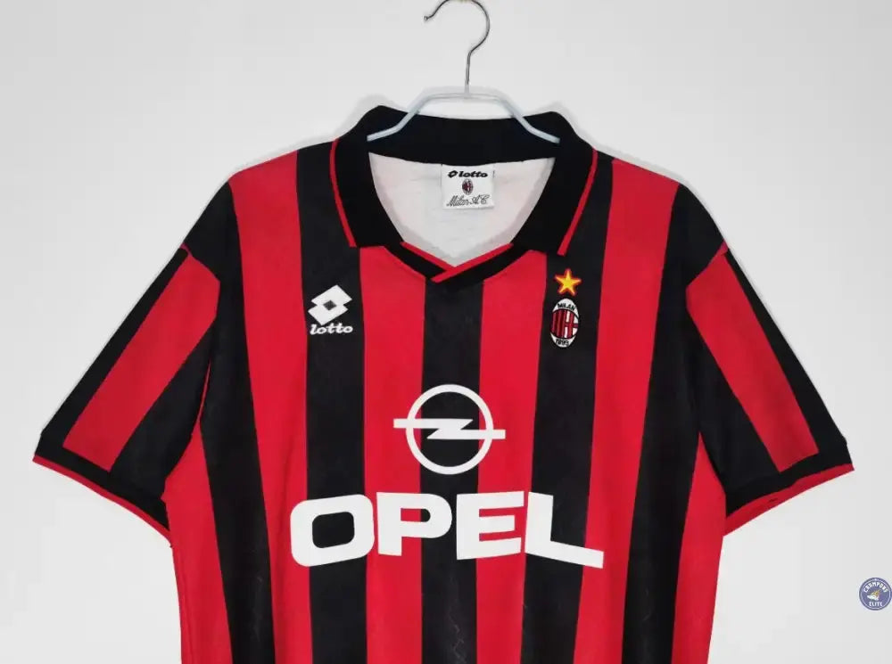 AC Milan 1995/96 Domicile
