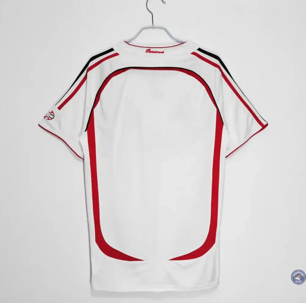 AC Milan 2006/07 Extérieur
