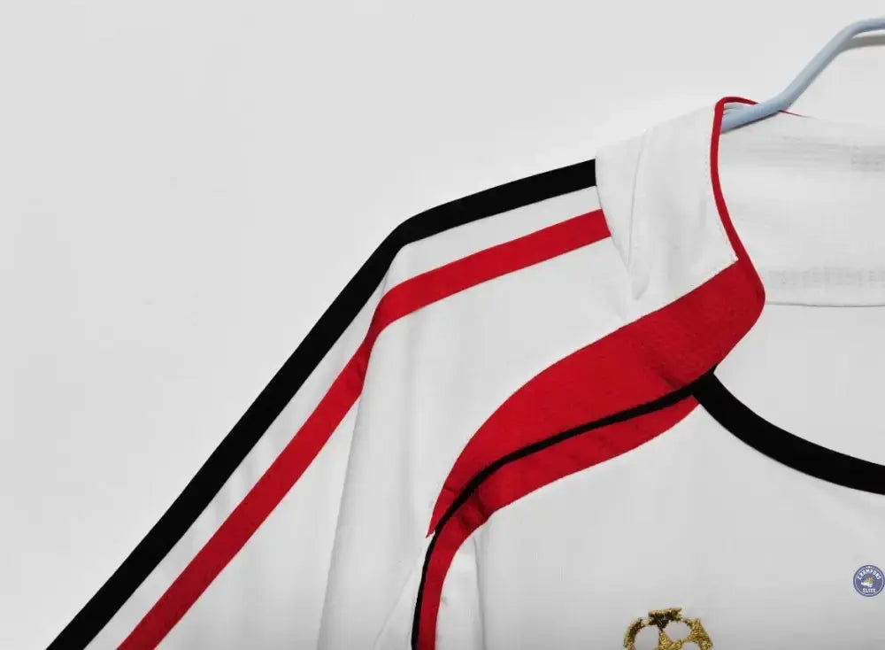 AC Milan 2006/07 Extérieur