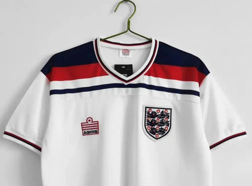 Angleterre 1982 Domicile