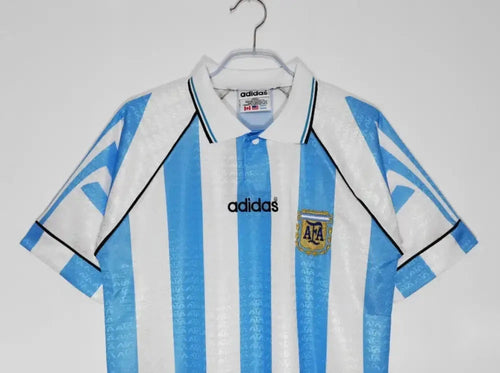 Argentine 1996 Domicile