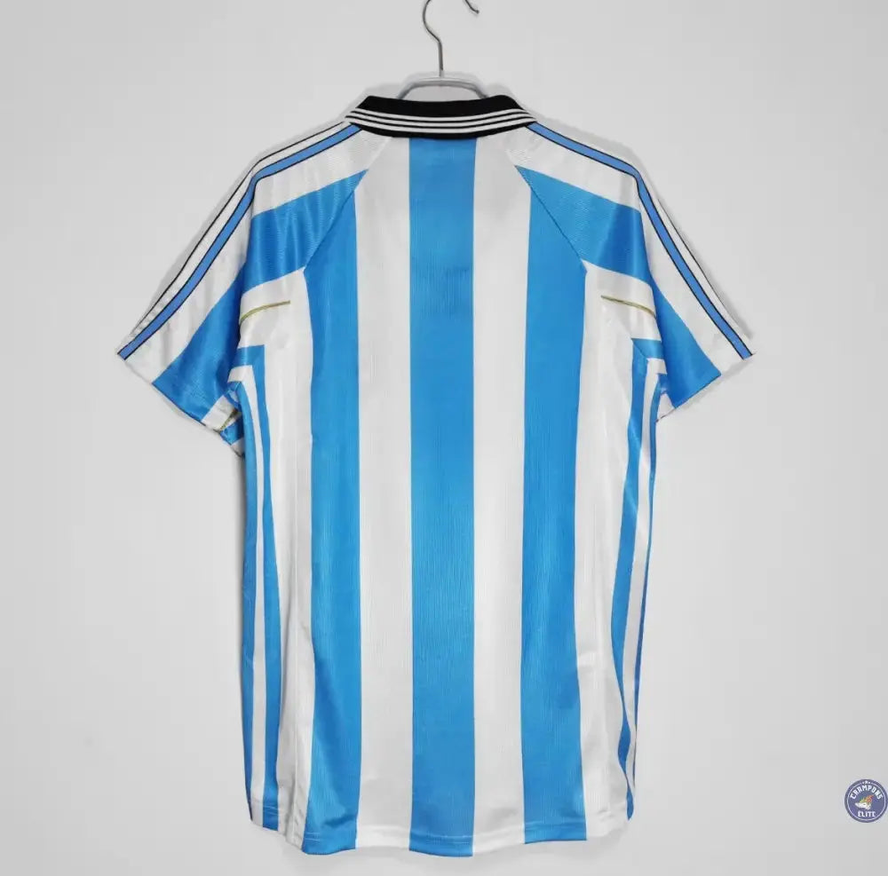 Argentine 1998 Domicile