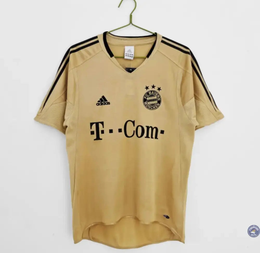 FC Bayern 2004/05 Extérieur