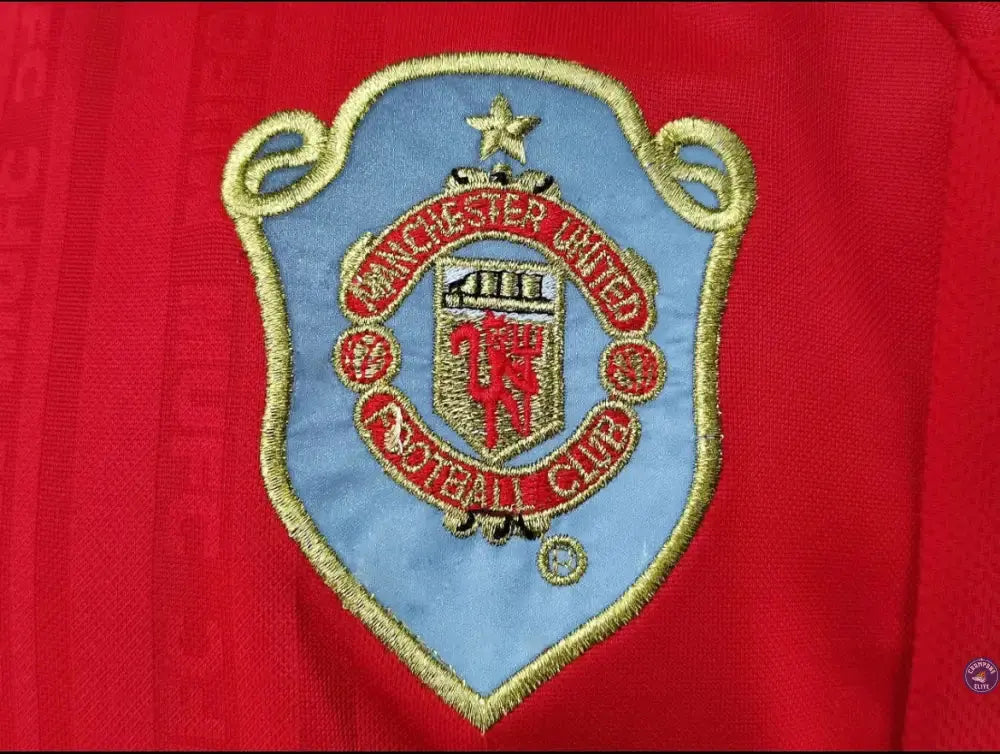 Manchester United 1999/00 Domicile