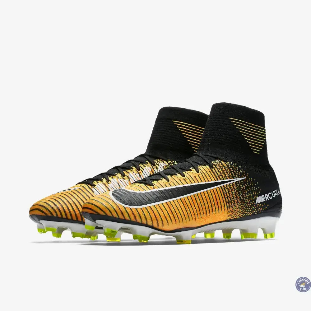 Mercurial Superfly 5 FG Lock in. Let loose. - Orange/Noir/Blanc