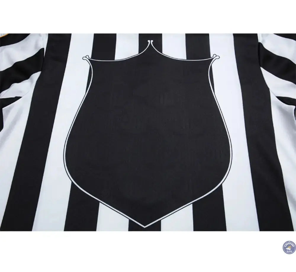 Newcastle 1997/98 Domicile