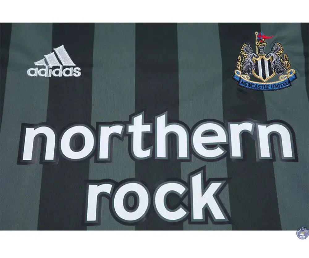 Newcastle 2004/05 Extérieur