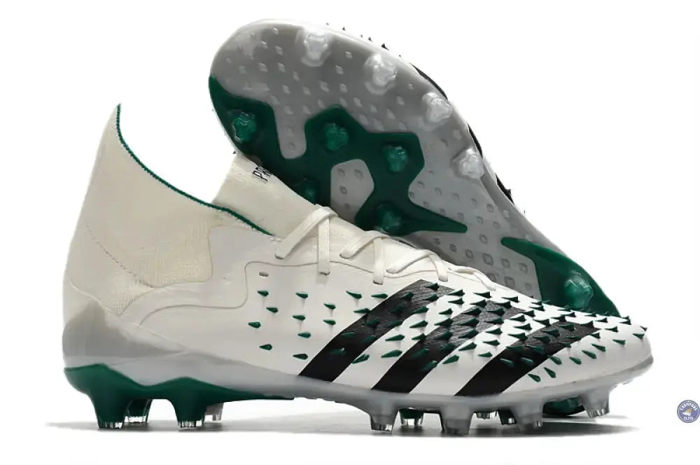 Predator Freak Lacets FG Equipment - Blanc/Noir/Vert ÉDITION LIMITÉE (Copie)