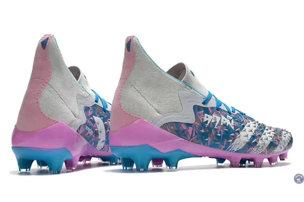 Predator Freak Lacets FG - Gris/Rose/Bleu