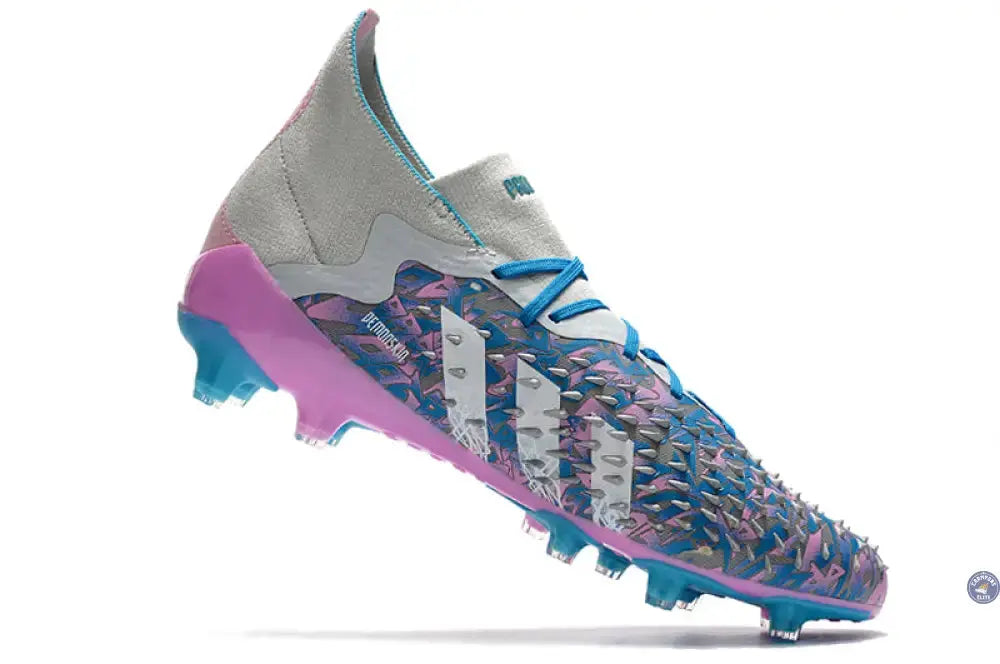 Predator Freak Lacets FG - Gris/Rose/Bleu