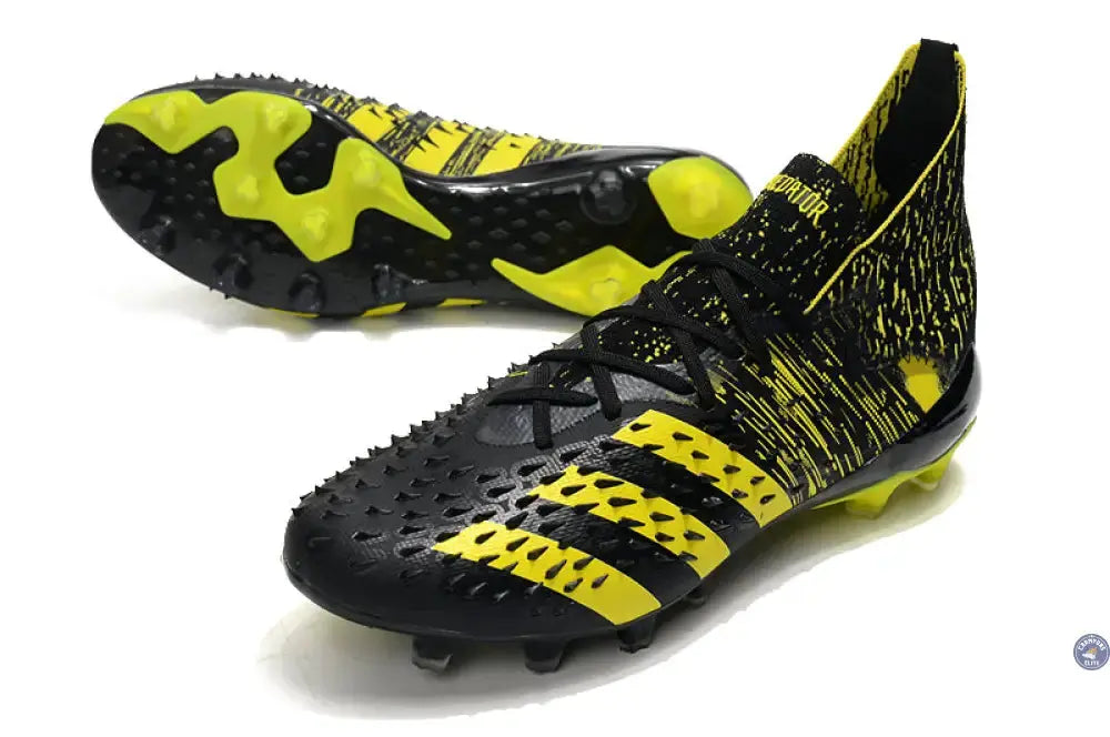 Predator Freak Lacets FG - Noir/Jaune