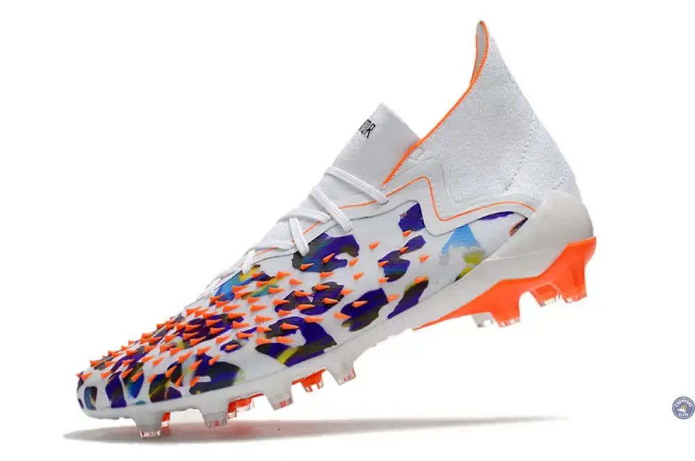 Predator Freak Lacets FG Paul Pogba X Stella McCartney - Blanc/Noir/Orange ÉDITION LIMITÉE