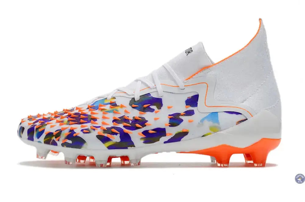 Predator Freak Lacets FG Paul Pogba X Stella McCartney - Blanc/Noir/Orange ÉDITION LIMITÉE