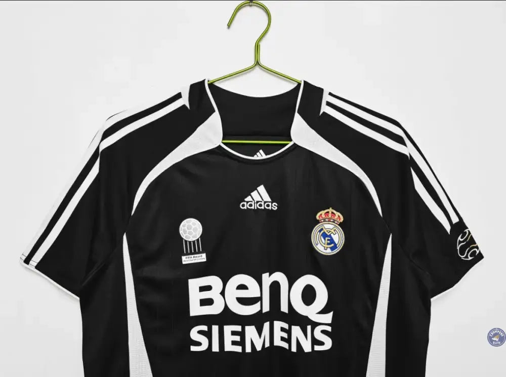 Real Madrid 2006/07 Extérieur