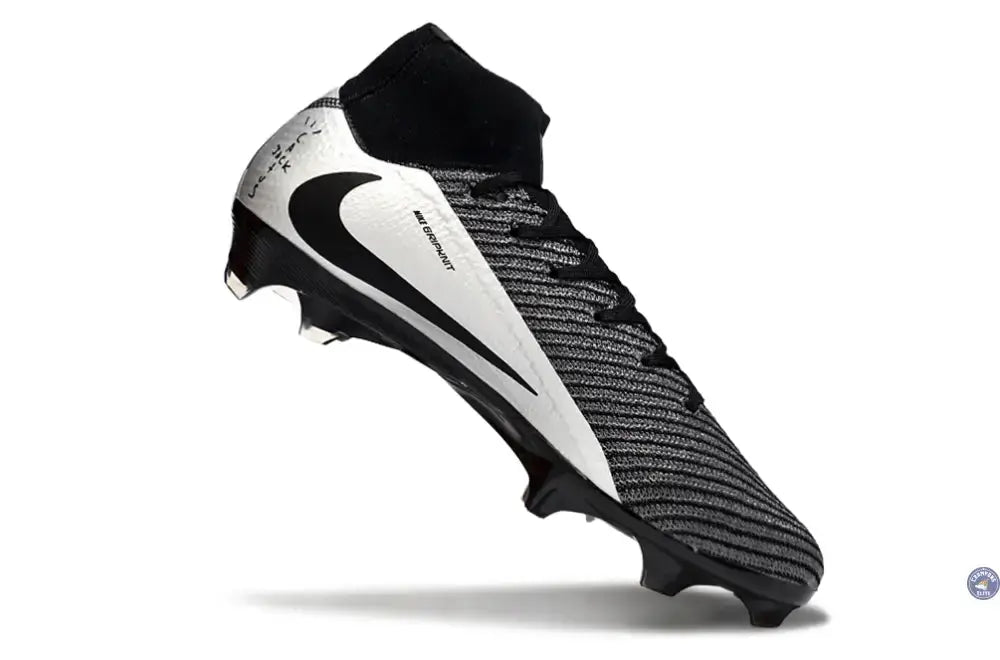 Superfly 10 Travis Scott FG - Noir/Argent