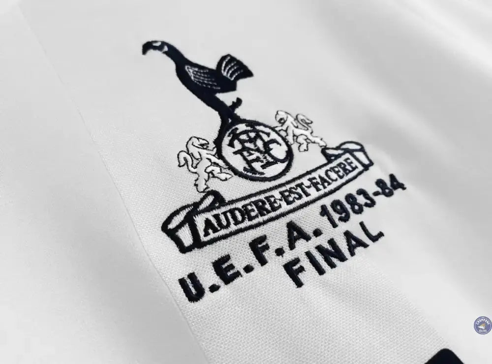 Tottenham 1983/84 Domicile
