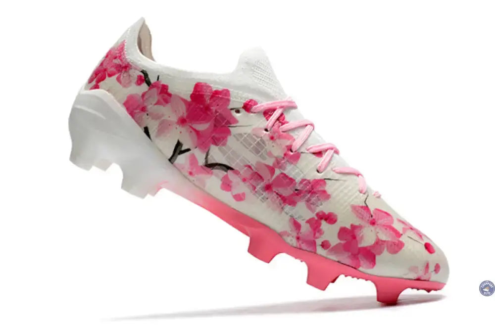 Ultra 1.4 FG/AG Sakura - Vit/Svart/Rosa LIMITED EDITION